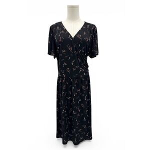 Gilli | Dresses | Gilli Fitted Sleeveless Vneck Dress | Poshmark